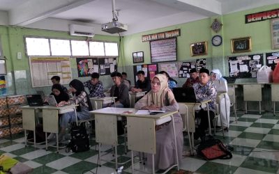 Pelatihan Komunitas Website Bidang Pendidikan YMM